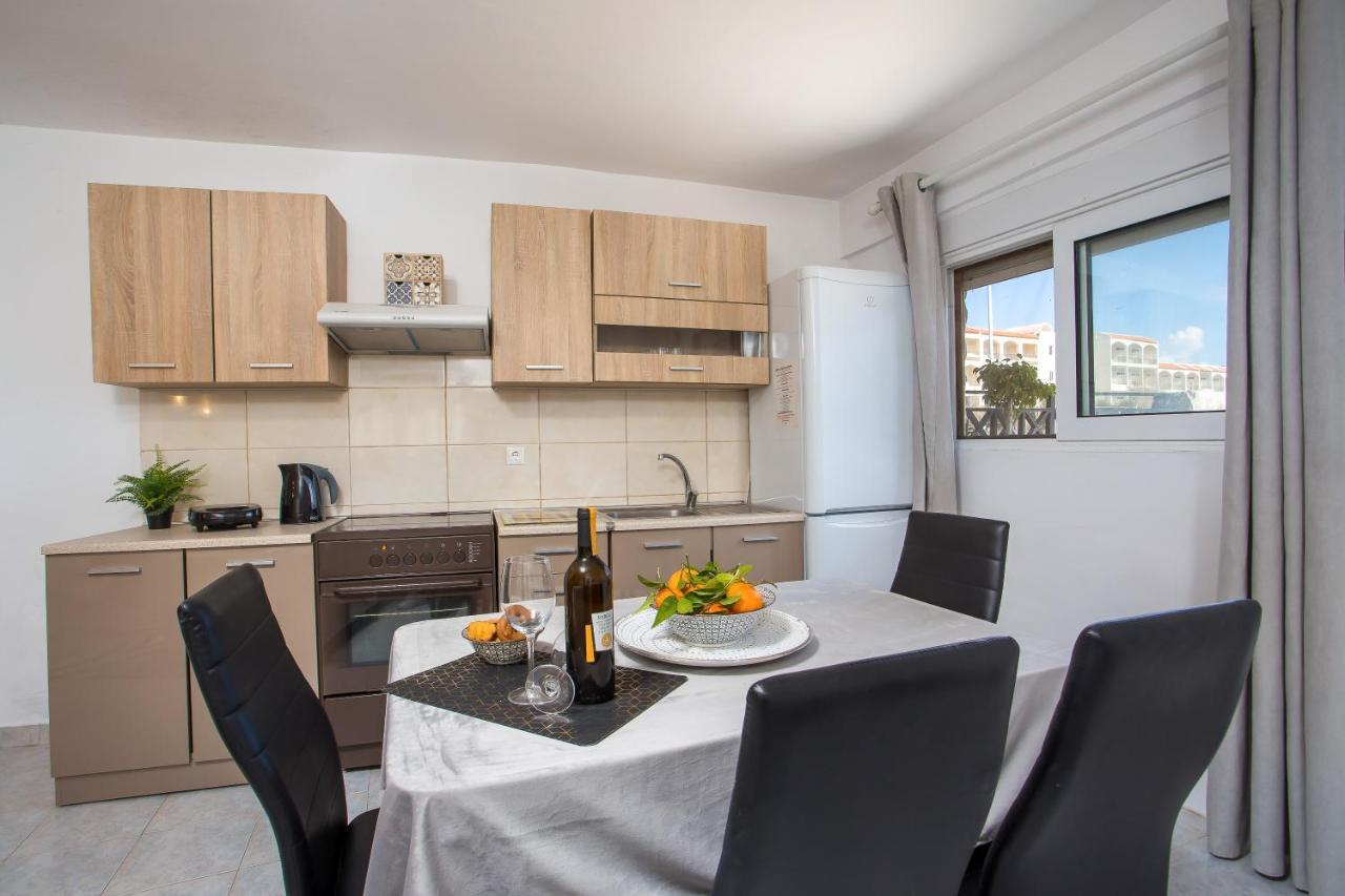 Вилла La Casa Di Lusso N4 - Adults Only Колимбия Экстерьер фото